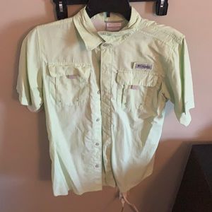 Columbia pfg button up